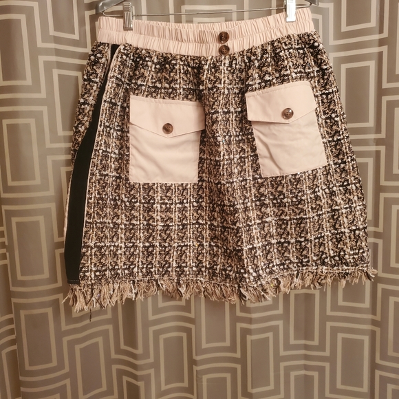 SHEIN Dresses & Skirts - Cute mini skirt